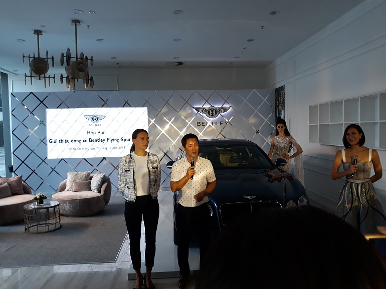 Xe Hơi Siêu Sang Bentley Flying Spur V8 S