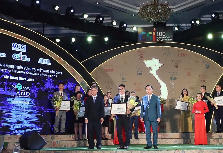 Tập đoàn novaland được vinh danh “Top 10 doanh nghiệp bền vững 2019”