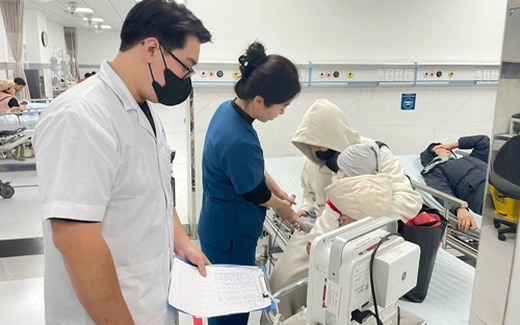 Miễn viện phí toàn dân: An sinh đúng nghĩa