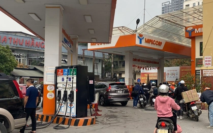 Giá xăng dầu biến động bất thường, đề xuất tăng 20% trở lên trong 1 tháng sẽ dùng Quỹ Bình ổn giá